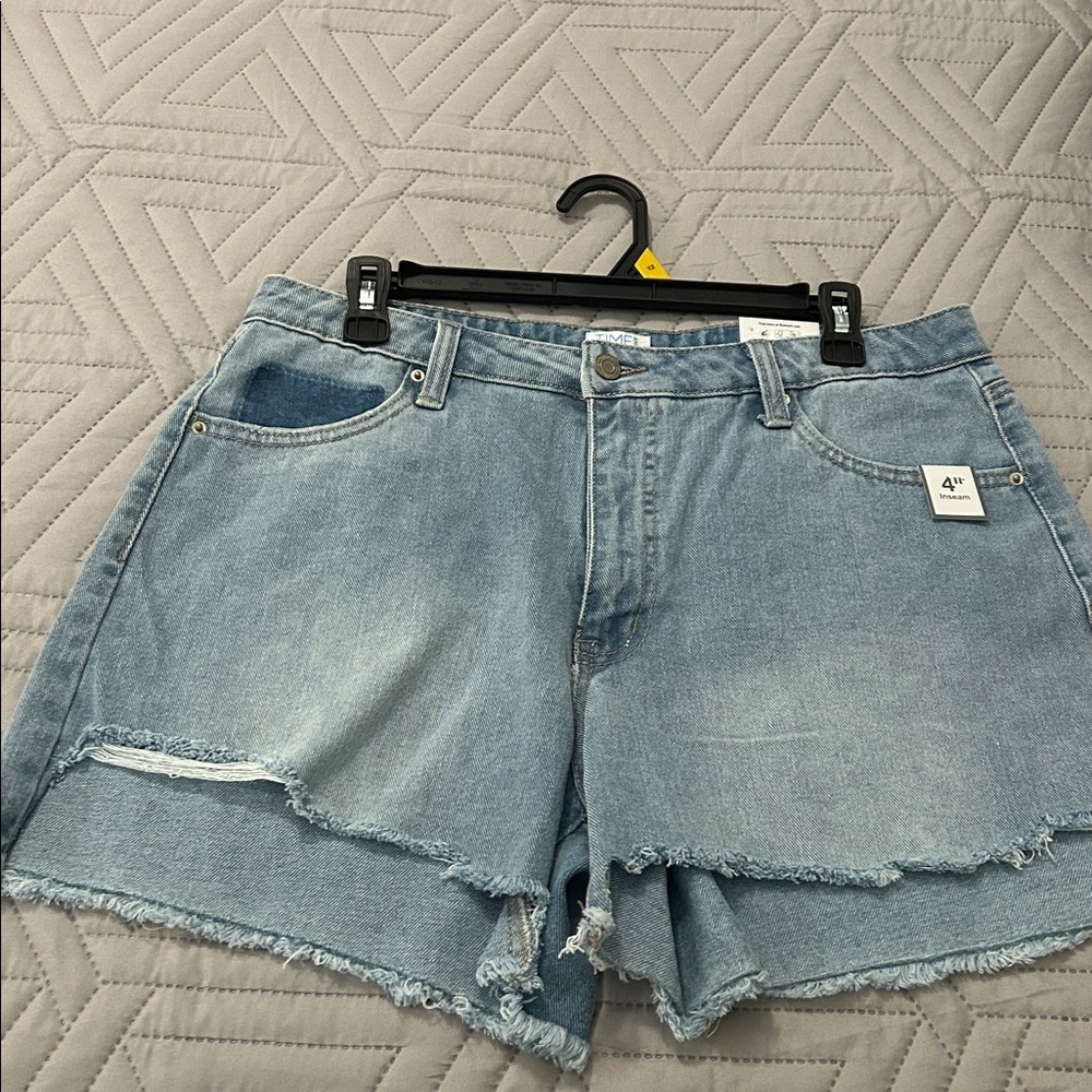 💕5/$15 Time and Tru high waist Distressed Light Blue Denim Women's Shorts NEW - Picture 5 of 8